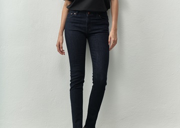 Are skinny jeans still in style? The truth revealed